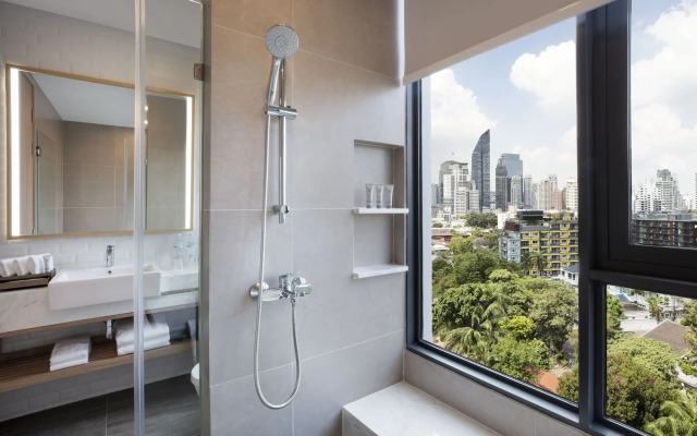 Grass Suites Thonglor