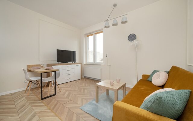 Comfortable Studio in Wrocław by Renters