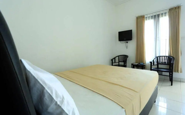 RedDoorz @ Raya Seminyak