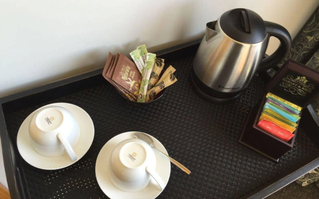 Te Puru Beach Lodge