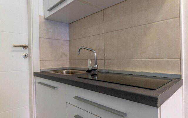Beautiful Apartment in Jesenice With Wifi and 2 Bedrooms