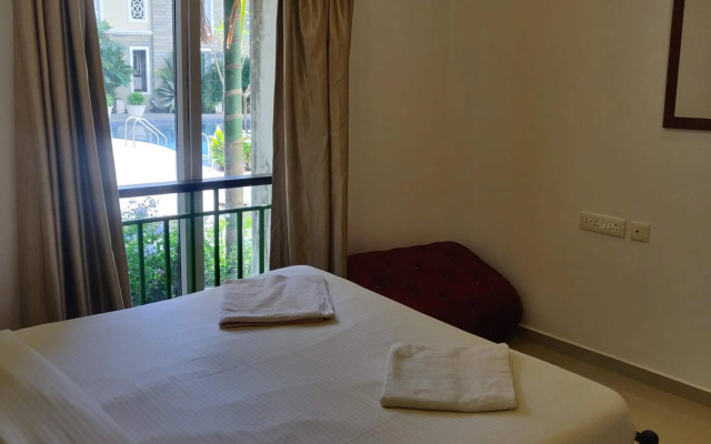 Pool View Apartment - Sunshine By Leela Homes