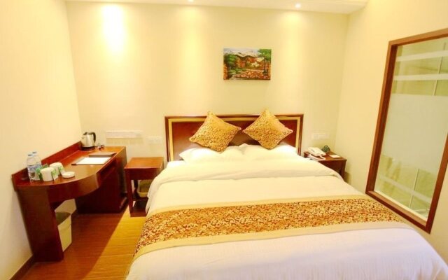 Green Tree Inn Smart Selection Hotel (Shanghai Hongqiao Road Metro Station)