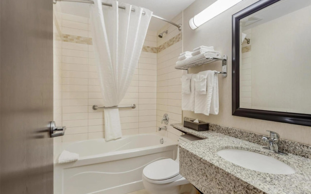 Best Western Wainwright Inn & Suites