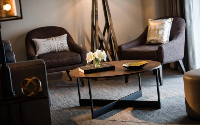 Renaissance Waterford Oklahoma City Hotel
