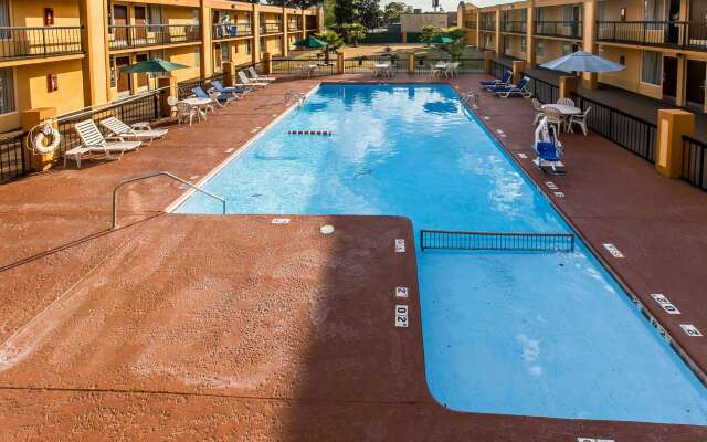 Quality Inn Midtown