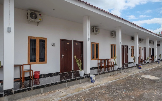 RedDoorz Plus near Alun Alun Kota Blora