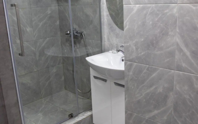 OGNI Apartments на улице Уборевича 28