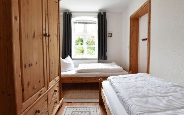 Quaint Holiday Home in Insel Poel on Island Poel