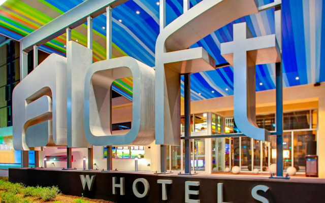 Aloft Austin at The Domain