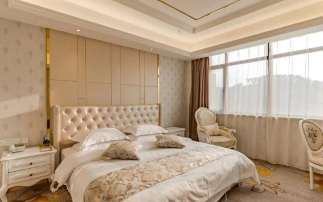 Tianyue Junlan Hotel