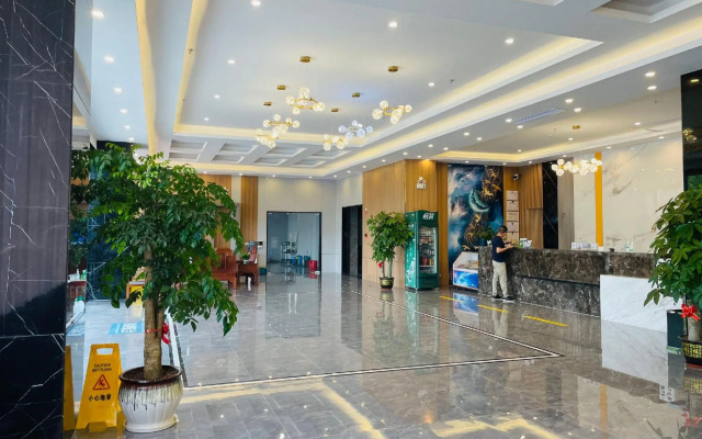 Xinyuan Hot Spring Hotel