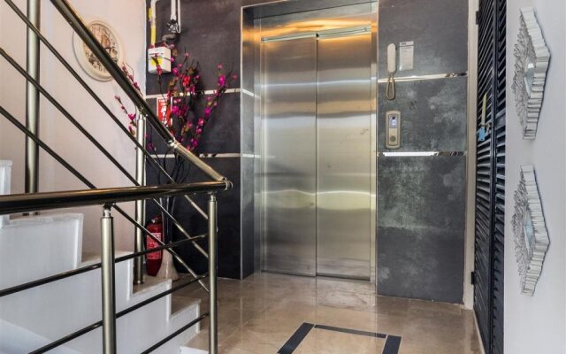 Aspendos Suites