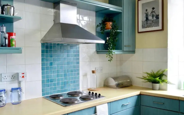 Charismatic 3 Bedroom Flat With Harry Potter Themes