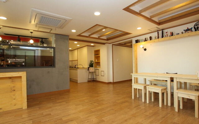 Chacharang Guesthouse