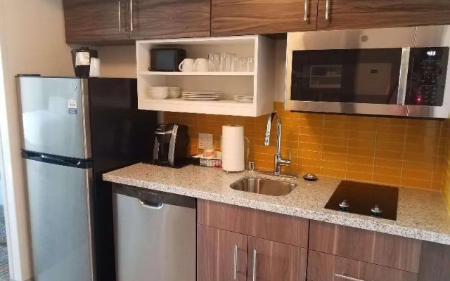MainStay Suites