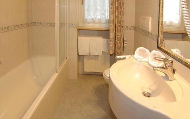 Cësa Marmolada - Art Chalet