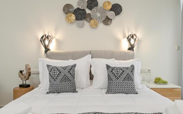 Hermes Luxury Studio Apartment - Naxos Center