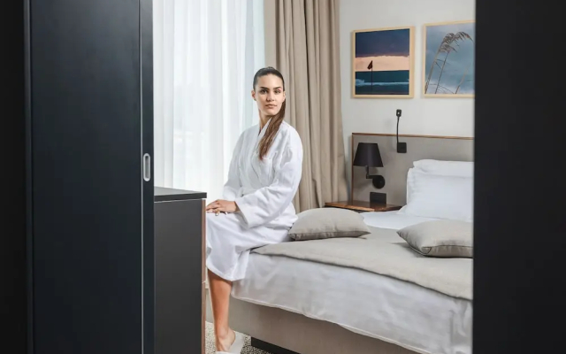Boutique Hotel Shell