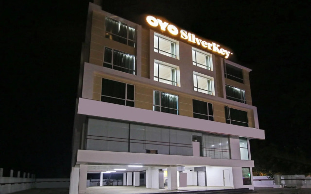 SilverKey Executive Stays 20018 D Square OMR