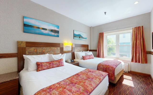 Surfside On The Lake