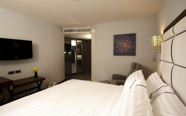 Sukhumvit Suites Hotel