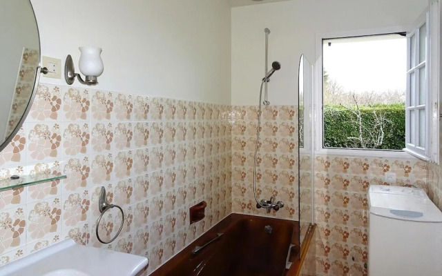 Beautiful Quiet Holiday Home, Close to the Beach