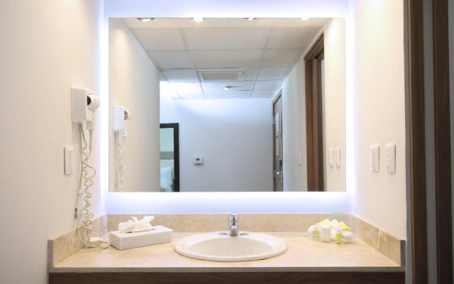 voco Hermosillo by IHG