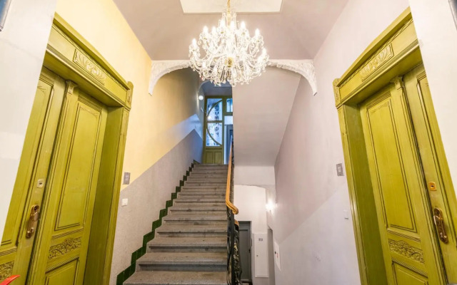 Janáčkovo nábřeží 19 - Riverside Apartments