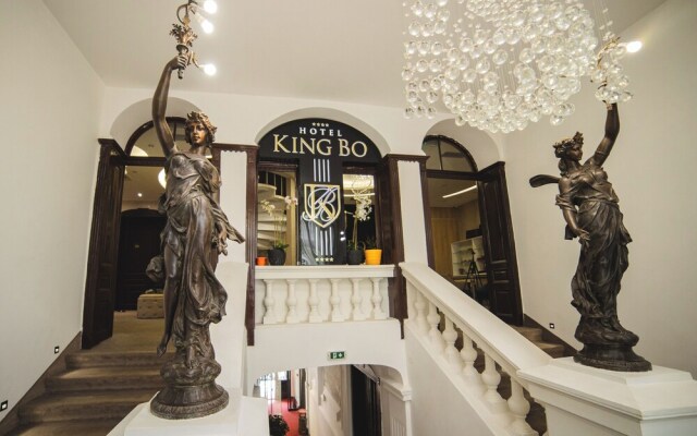 Luxury Hotel King Bo