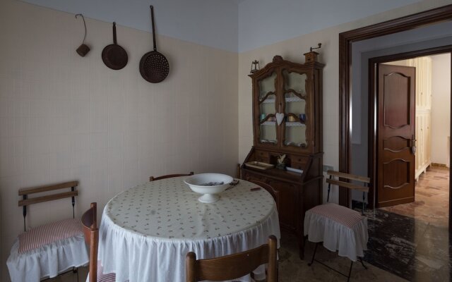 La Lunigiana a Dima's house