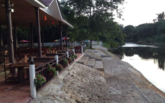 River & Mountain resort