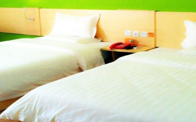 7 Days Inn Wuhouci