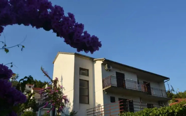 Apartment Beroš