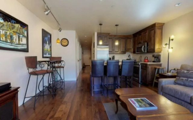 Vail Lionshead Village Landmark 1 Bedroom Condo