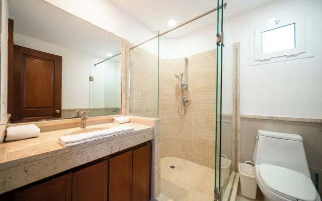 Modern 3 BR Condo in PDC - Muuyal 304