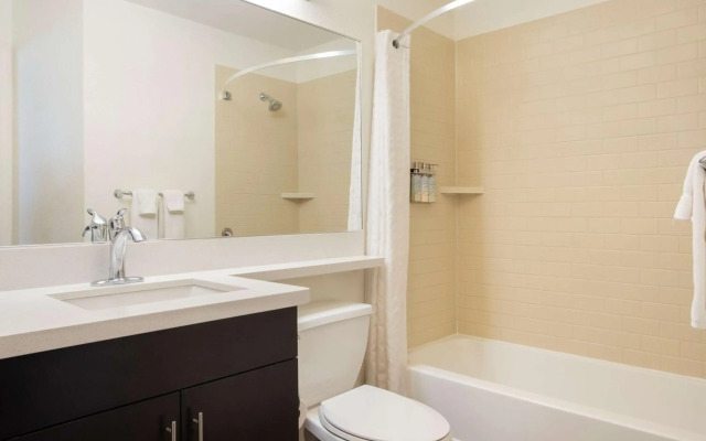 Sonesta Simply Suites Somerset