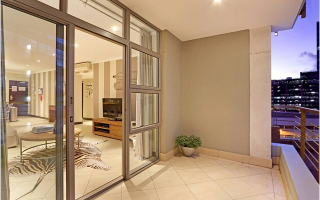 Afribode Acc Adenium Beachfront Apartment