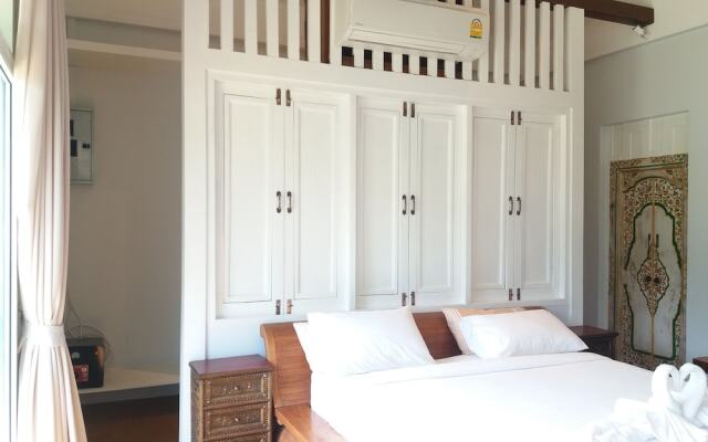 Mountain View Pool Villa Nakhonnayok