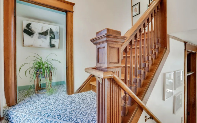 Spacious Minneapolis Home - 2 Mi to Downtown!