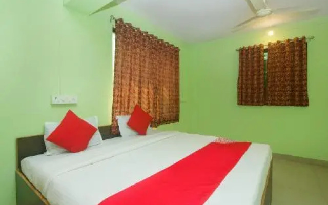 Pednekar's Home Stay by OYO Rooms