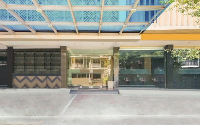 Townhouse Oak Palembang near Palembang Golf Club formerly KR Hotel