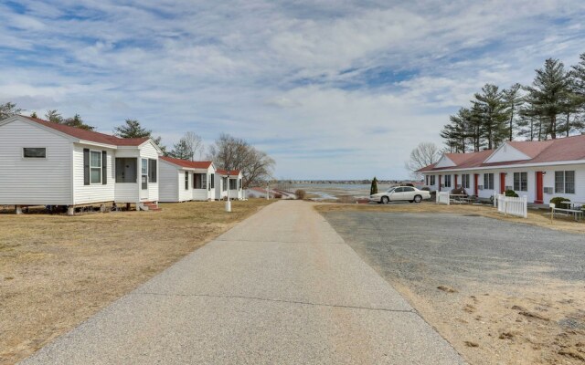 Wells Vacation Rental ~ 1 Mi to Beach Access!