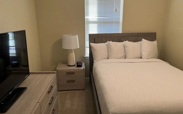 Washburn Hotel Suites