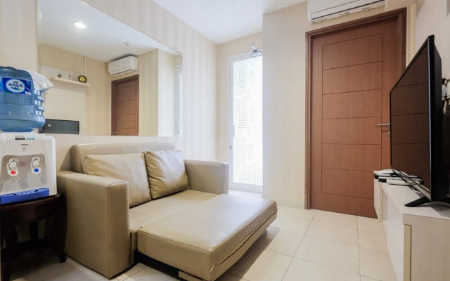 2BR Apartment at Cinere Bellevue with Access to Mall