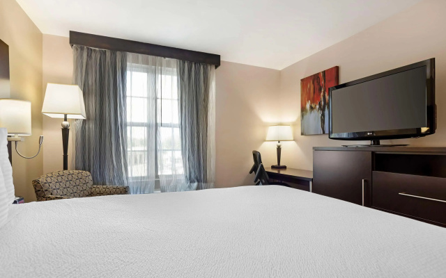Best Western Plus Fairfield Hotel