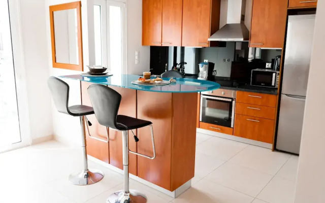 Thanasis Place Hostel