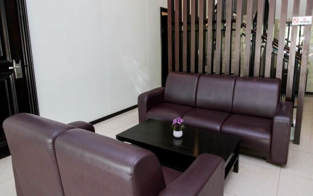 Airy Pandawa Pertokoan Limanda Blok D 6 Batam