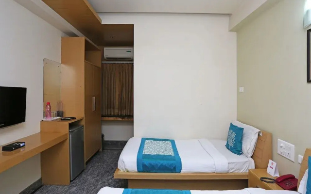 Hotel Madhura Inn Xclusive by OYO