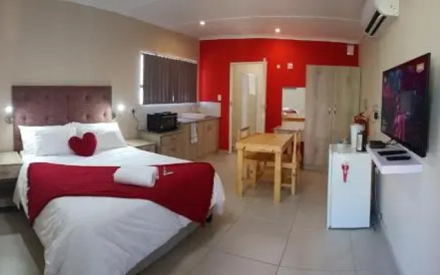 Sade Holidays - 14 A on Berea Manaba Margate